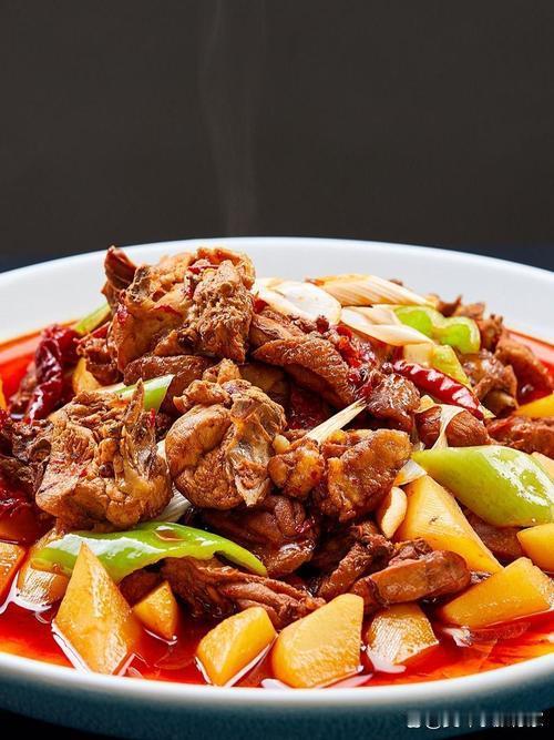 我更喜欢中餐。
 
在我眼里，中餐不仅是食物，更是刻在骨子里的饮食习惯与文化情怀