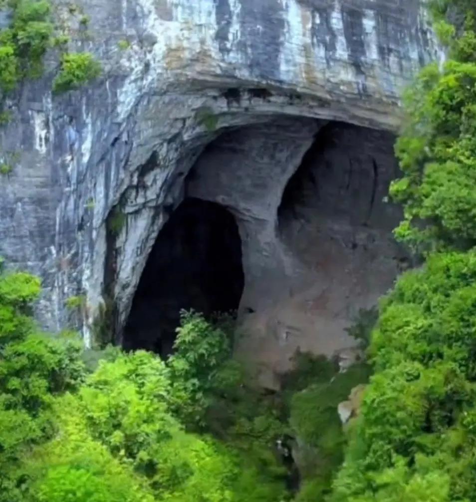 我按你给的开头，直接续写爆款自媒体正文，500-700字、正能量、有共鸣、抓情绪