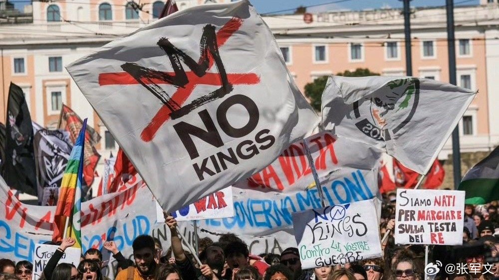 美国全国爆发反对特朗普政府集会美反对特朗普政府集会预计超900万人 当地时间3月