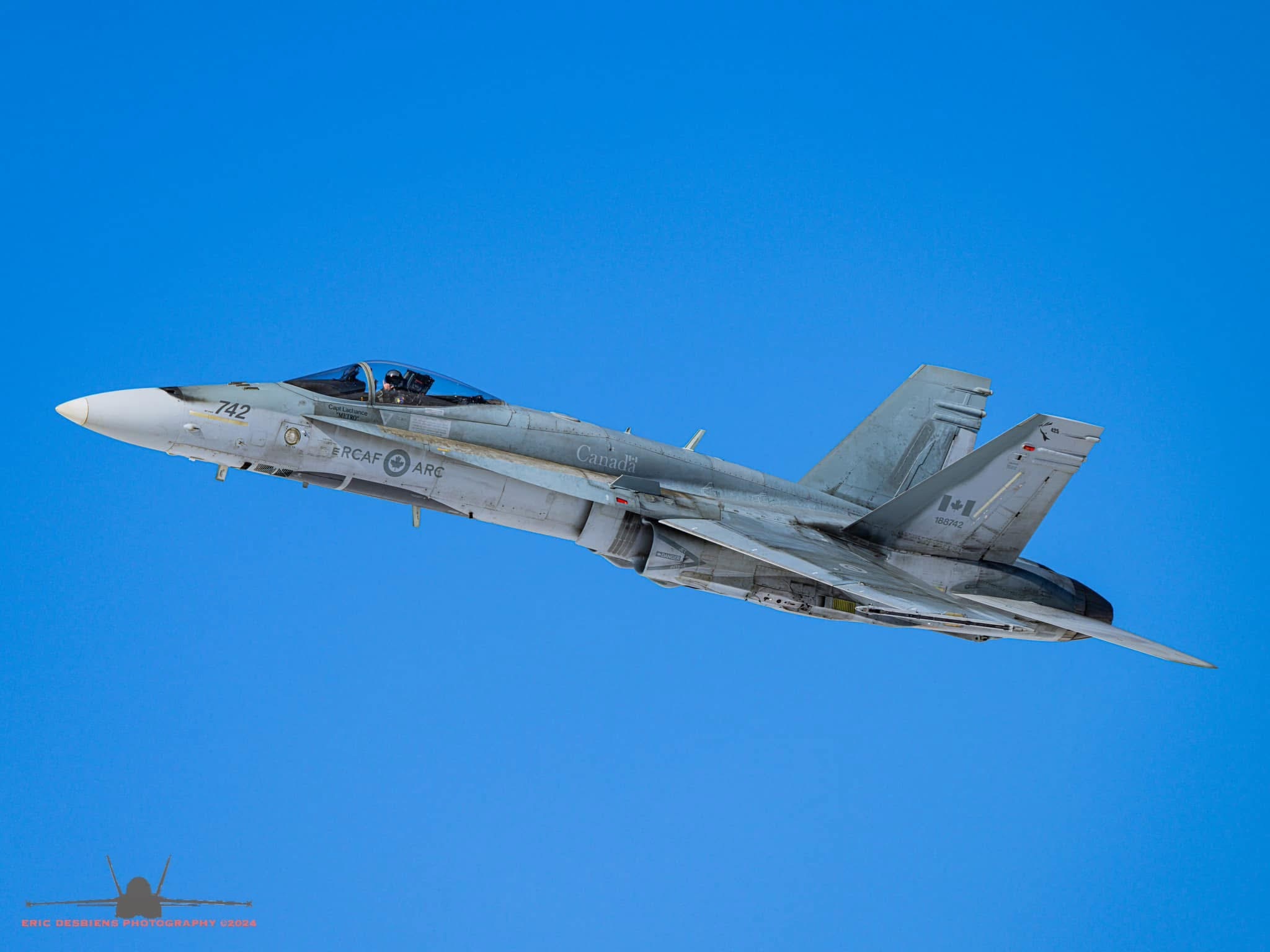 加拿大空军（RCAF/ARC）第425“云雀”中队CF18军用飞机信息汇 早午安
