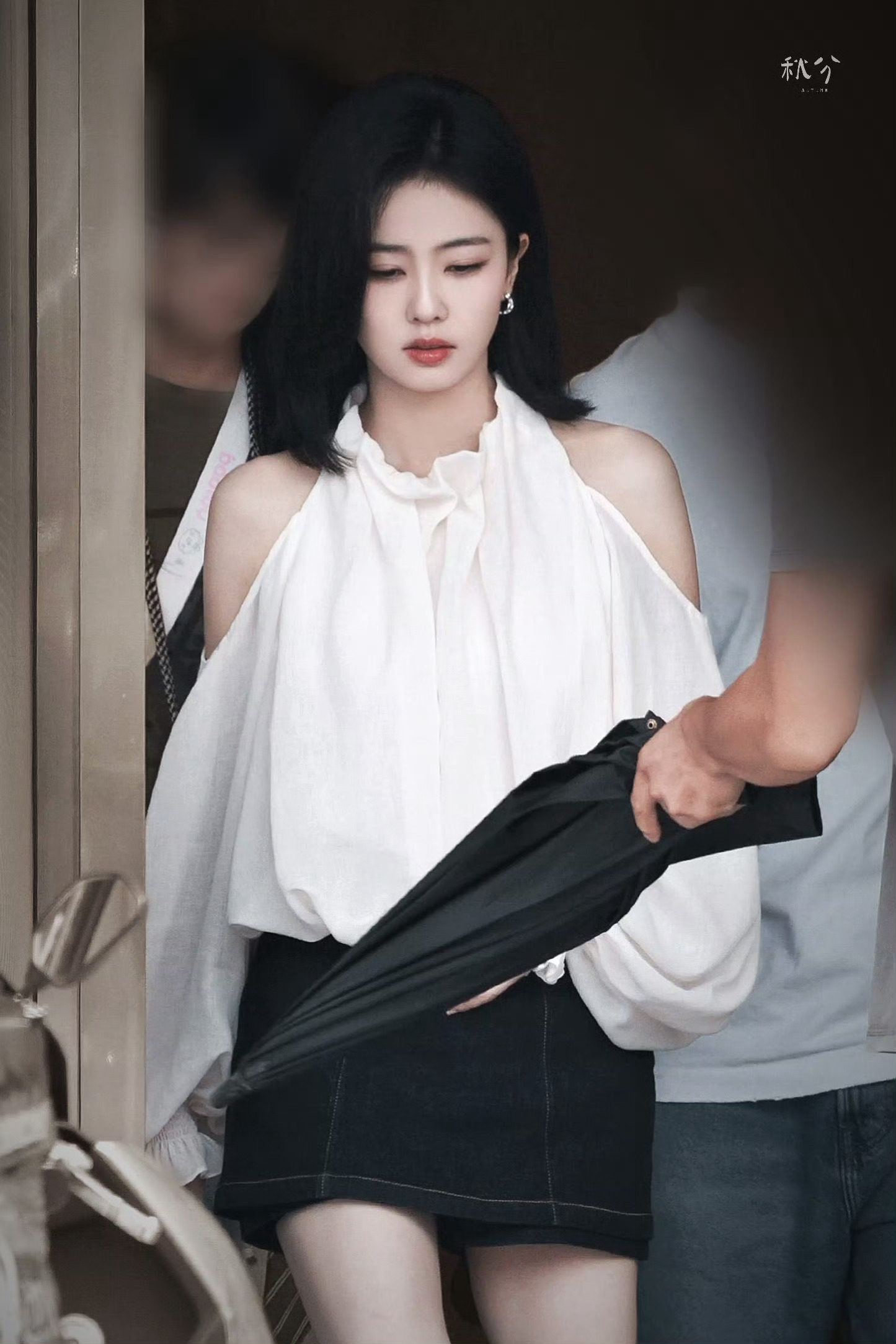白鹿冷脸女王 ​​​