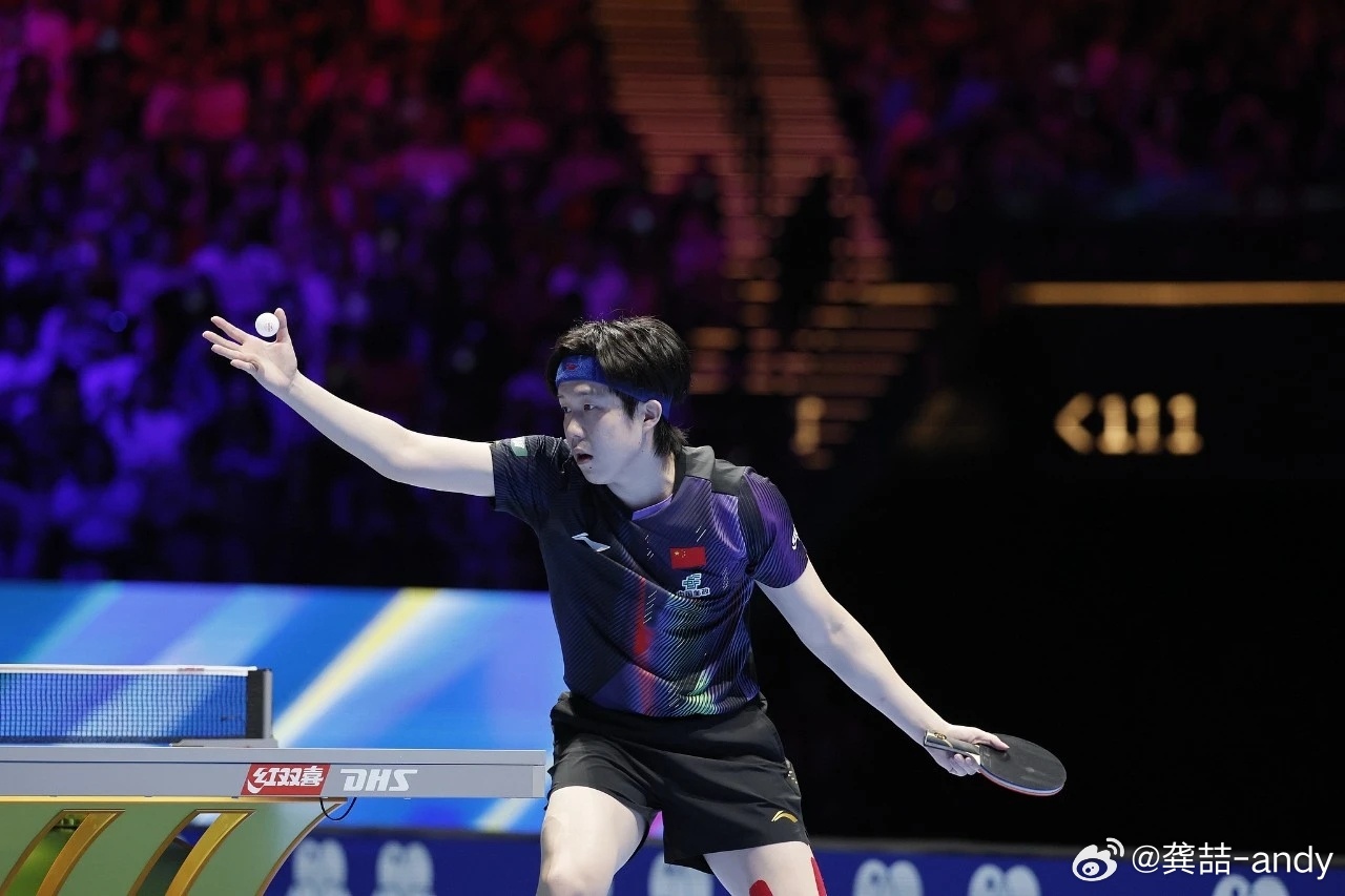 王楚钦夺冠确实赢得不轻松 打得很艰难 大头独自坚守到了最后  但不管怎样 胜利是