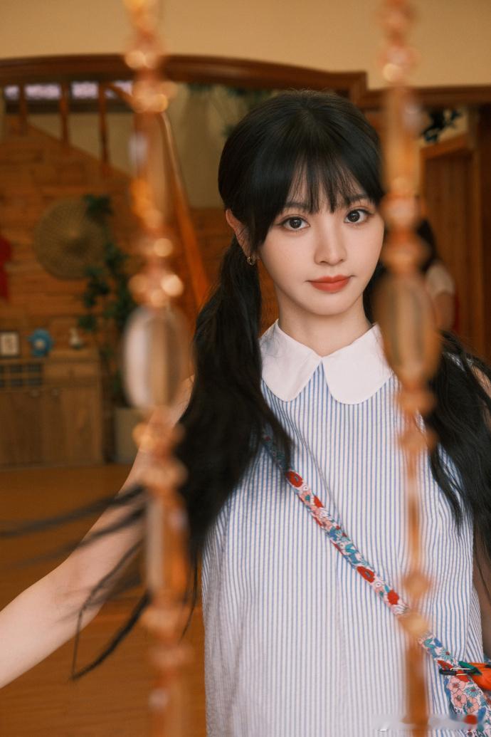 #田曦薇双马尾A甜感#田曦薇真就是不管什么风格的造型都可以成功的驾驭，尤其是看到