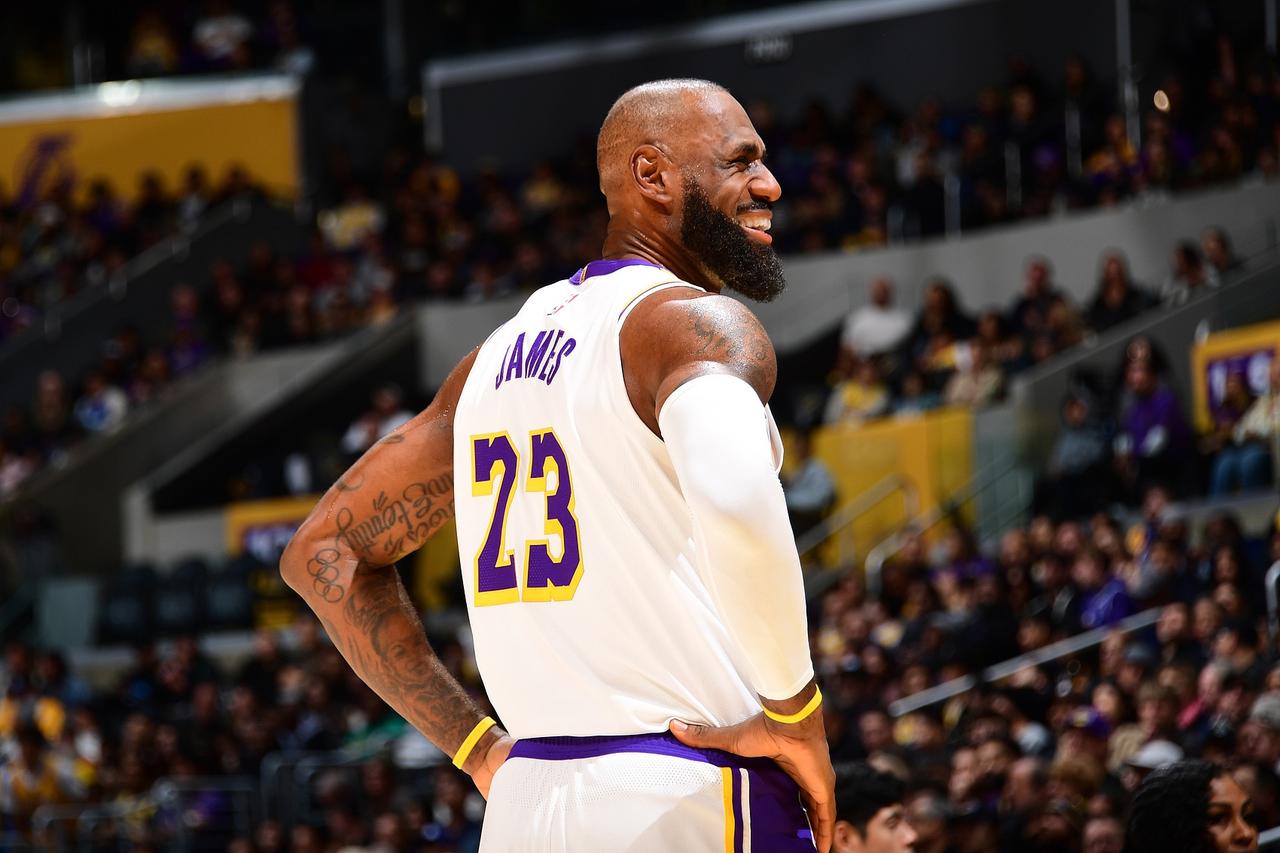 加内特：“詹姆斯毁了扣篮大赛，他当年拒绝参赛把整个传统都搞砸了，从他拒绝参赛那一