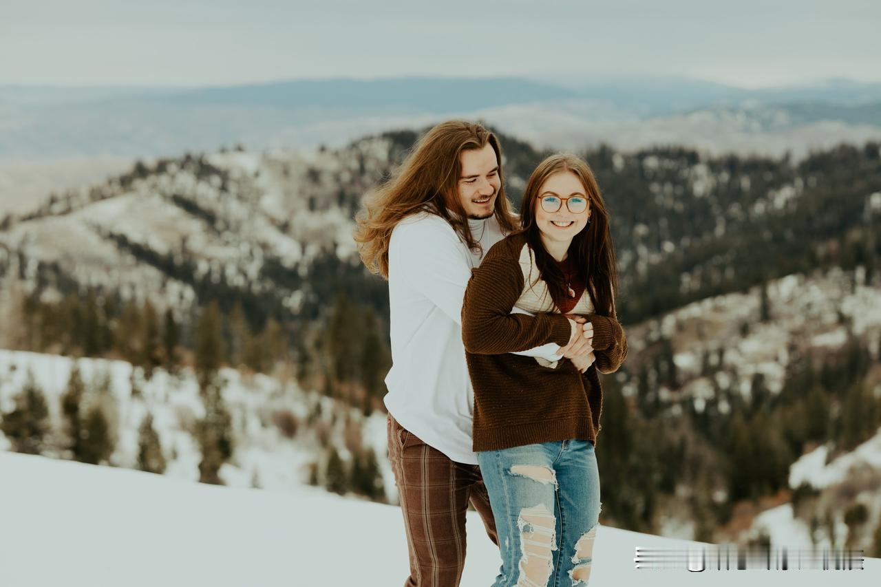 想让老公主动和婚外女人分手，这两个方法妻子一定要掌握！
 
跟他摊牌后，他道歉求