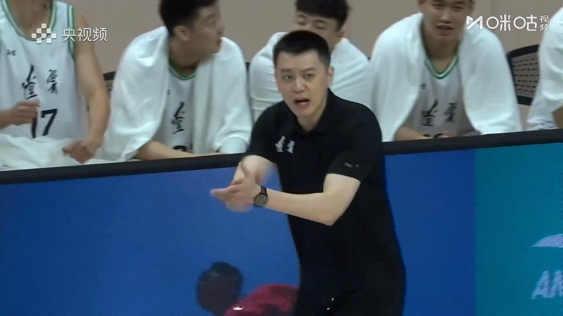 感觉小手在泡澡，啊哈。[哪吒使壞]辽宁男篮[超话]为辽宁加油 全运会辽宁男篮晋级