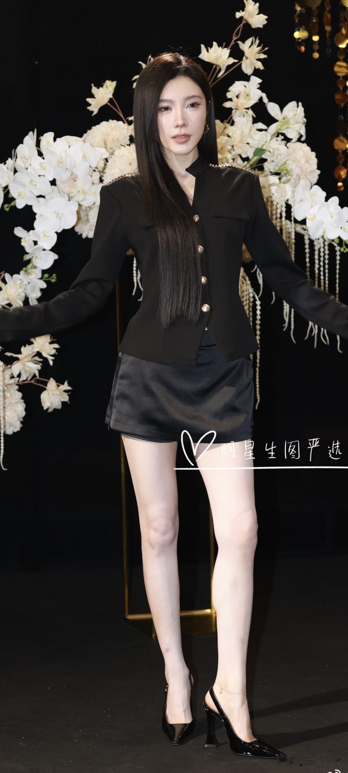 戴燕妮深圳活动生图 ​​​