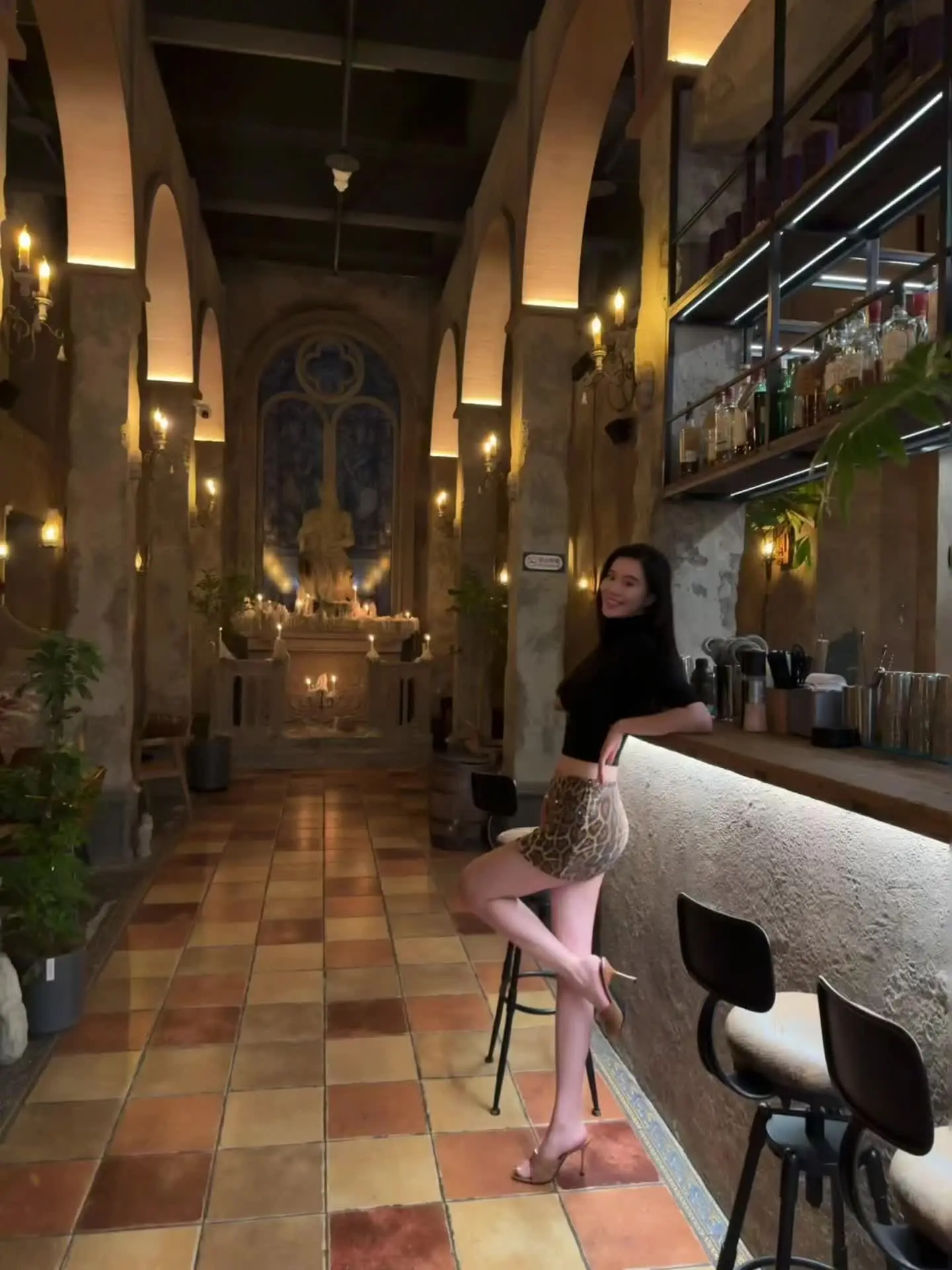 穿成这样的女人不会为爱情哭