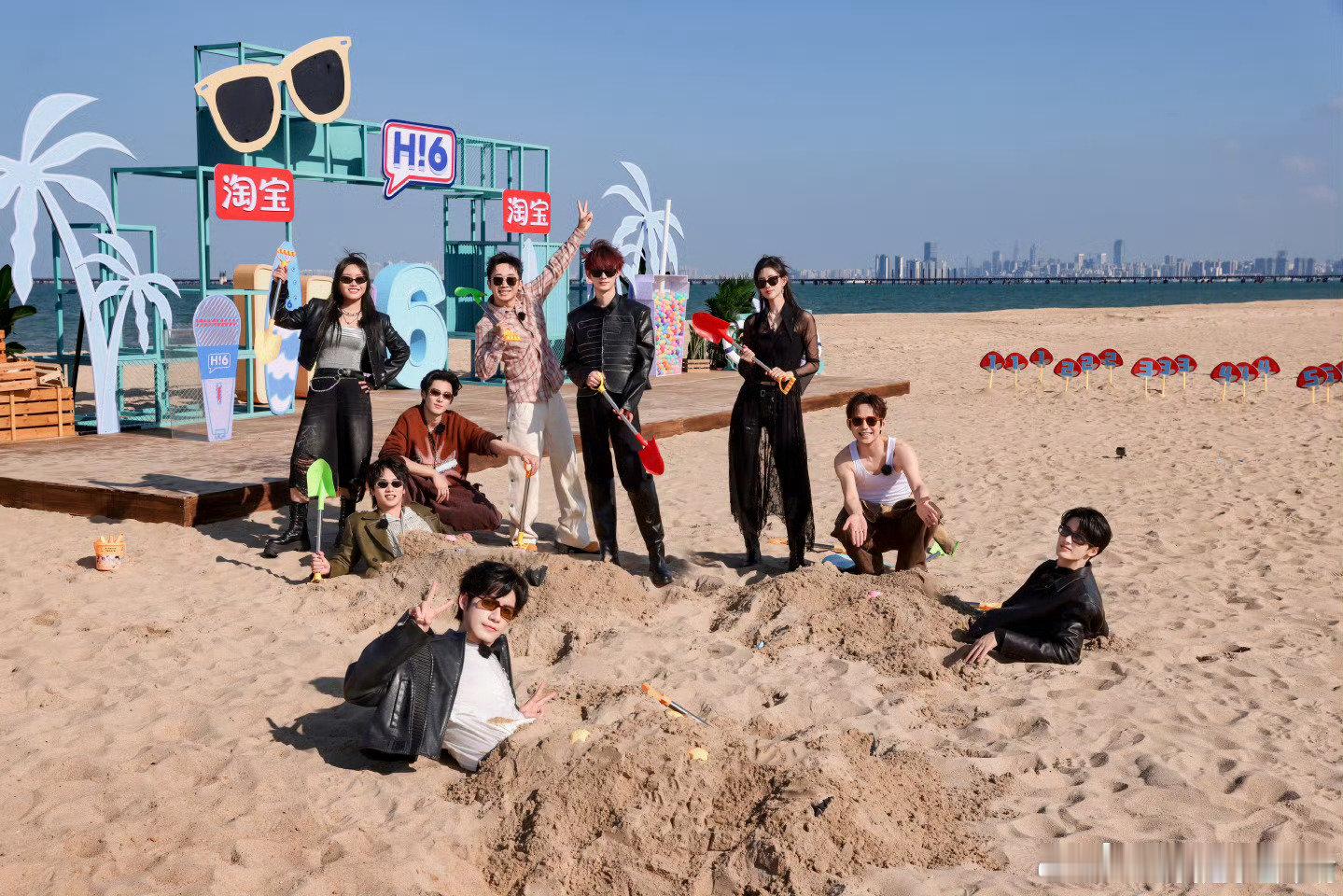 你好星期六全员团建马上见好6团全员挑战檀健次手势舞，小插曲频出，欢乐氛围拉满全场