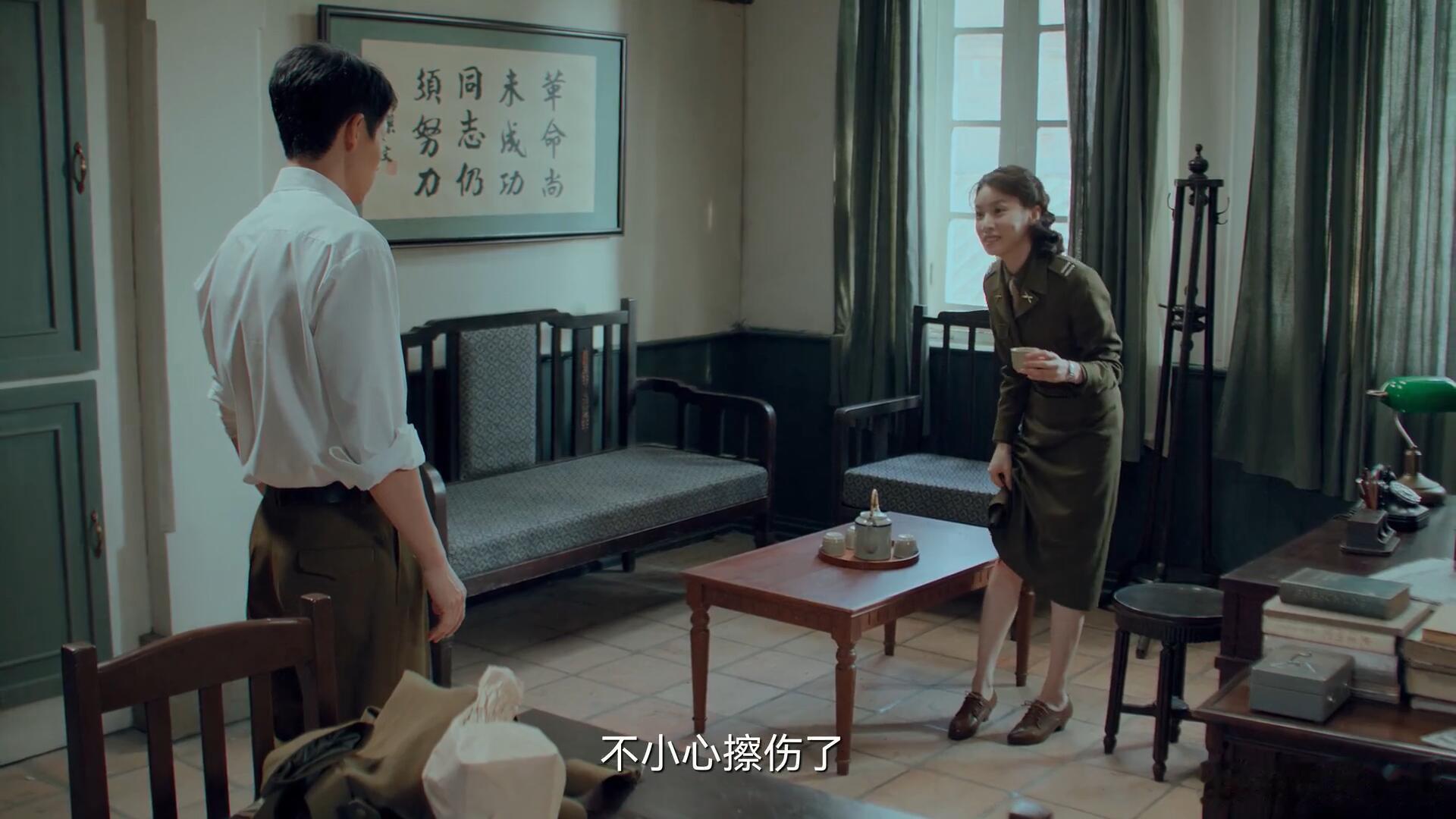 隆妮高智感90花 这个角色的层次很丰富，隆妮都很完美的诠释出来了 ​​​