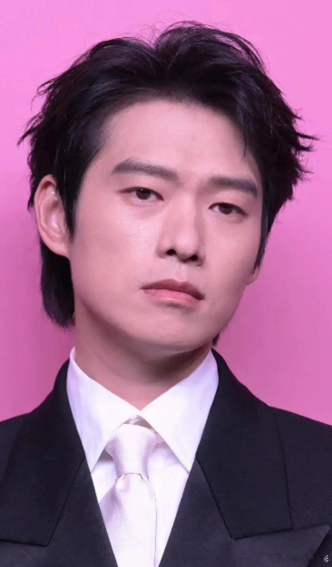 这颜值，感觉孟宴臣滤镜又碎了[允悲] ​​​