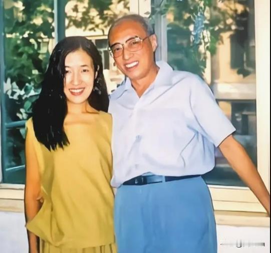1986年，65岁的火箭专家杨南生娶了29岁的张严平，张严平的父母不同意，不料，
