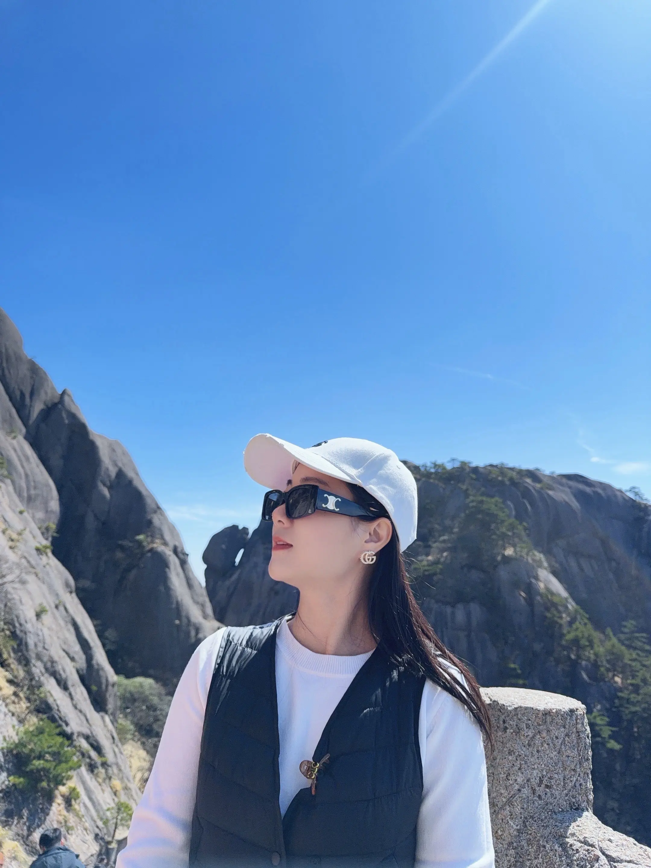 1987年的兔，39岁了，朋友说，你没有以前潇酒了，眼中凌乱沧桑了。忽...