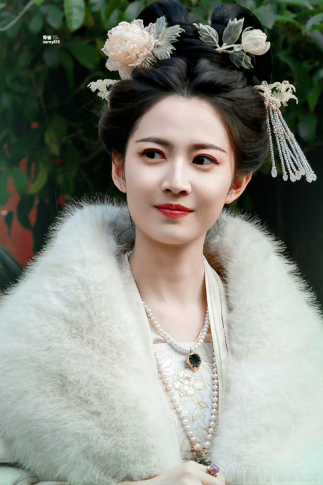 陈钰琪 陈钰琪金吾不禁 陈钰琪李令歌 这位妹妹，你被逮捕了，罪名偷心盗贼。