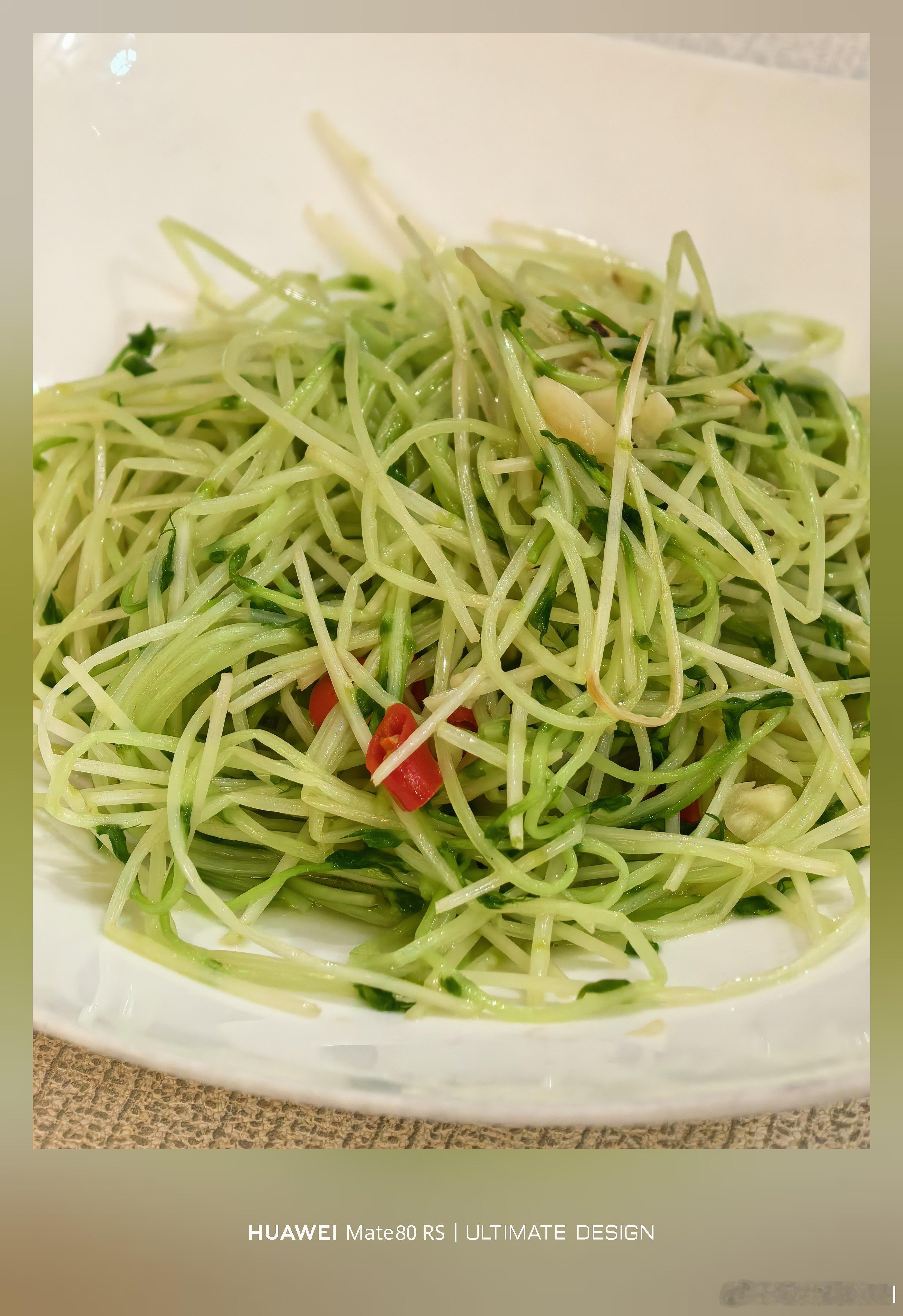 最近比较忙，家里人又崴脚伤得挺严重，不能下地～于是在点评上找了个钟点工阿姨，每天