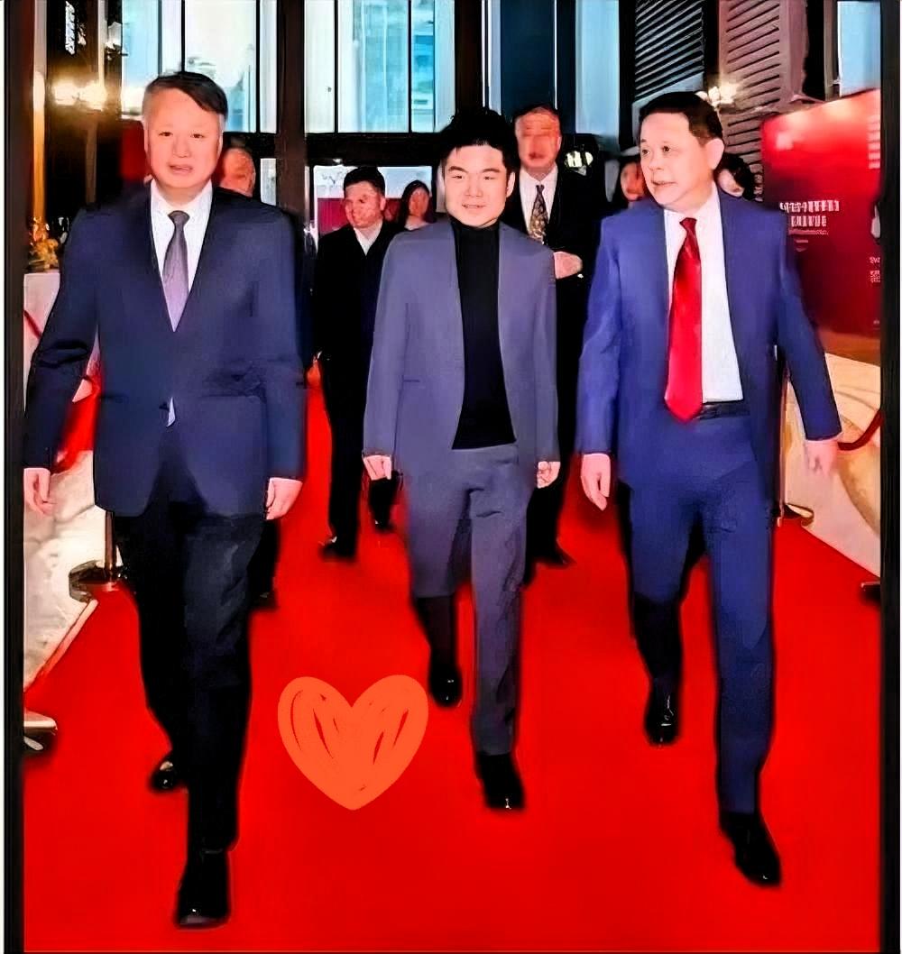 越南惊天行政大地震，激进改革背后隐患太吓人

越南大刀阔斧的行政改革：63个省合