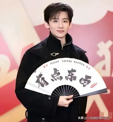 白敬亭一直憋着劲想从电视剧圈转型电影咖，这些年没少私下自荐，可惜一直没拿到真正优