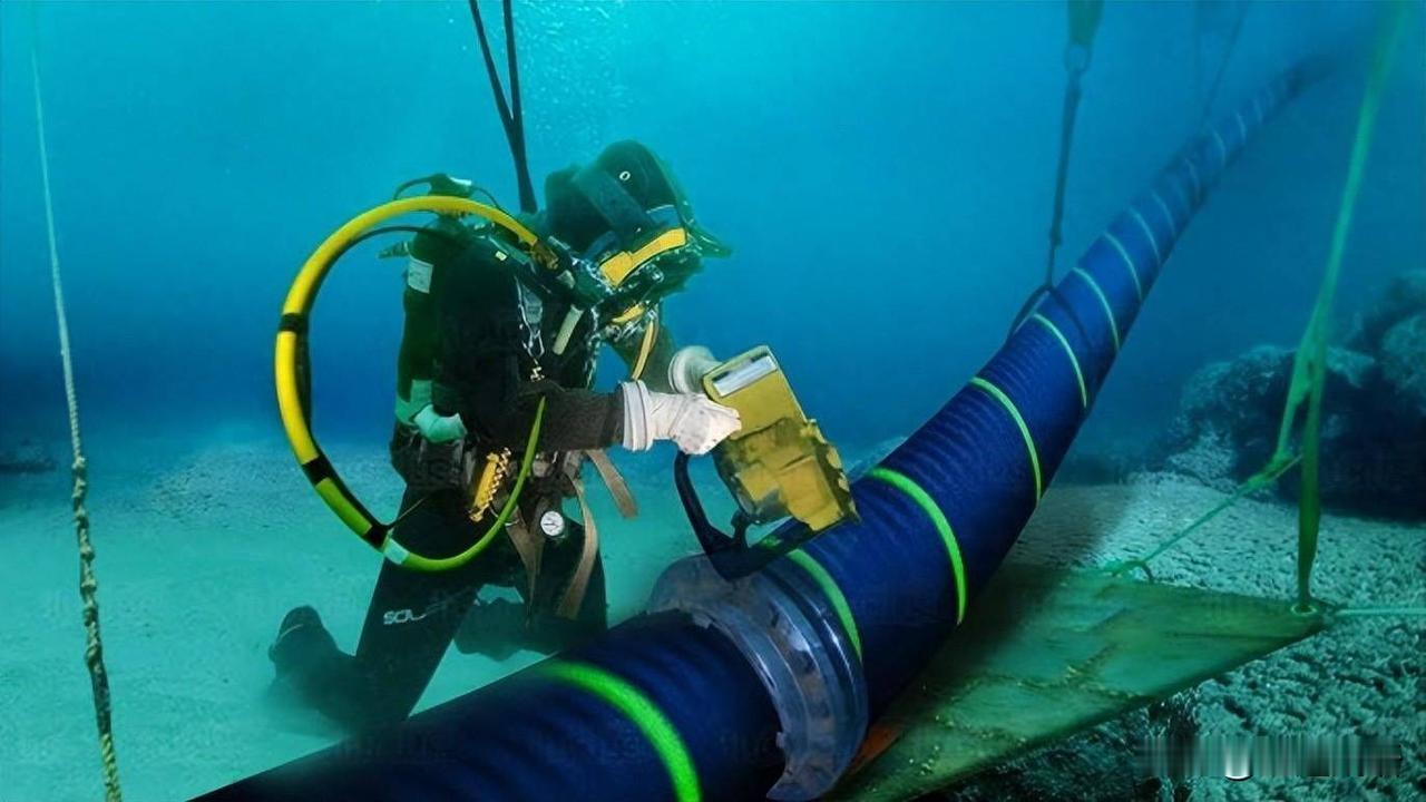 海底管道维修不只是单纯修管子，它考验的是一个国家深海装备、水下焊接、海洋起重整套