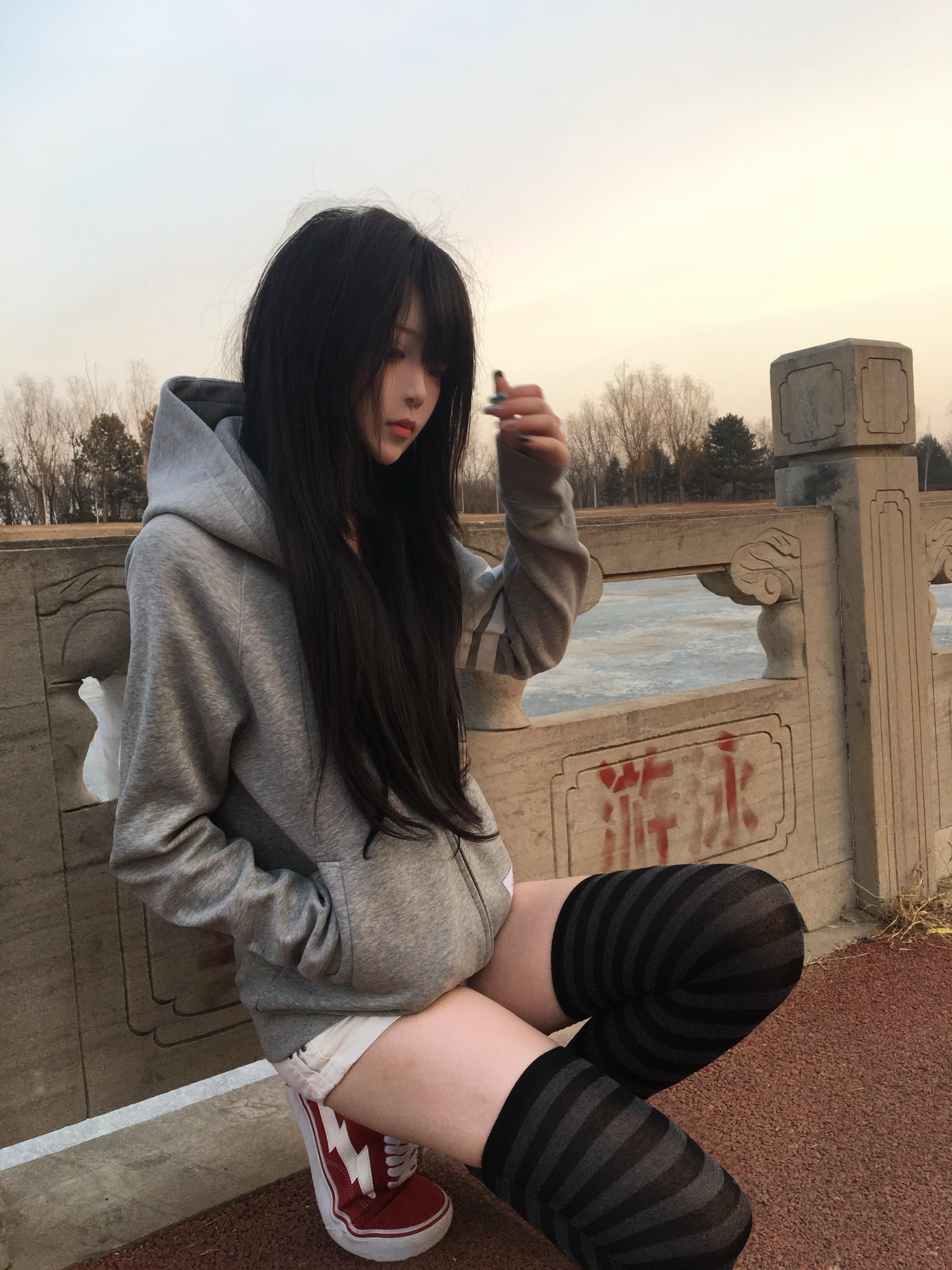 天空害羞了 变成暧昧的粉