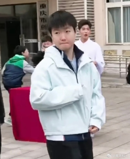 怎么又可爱了孙颖莎