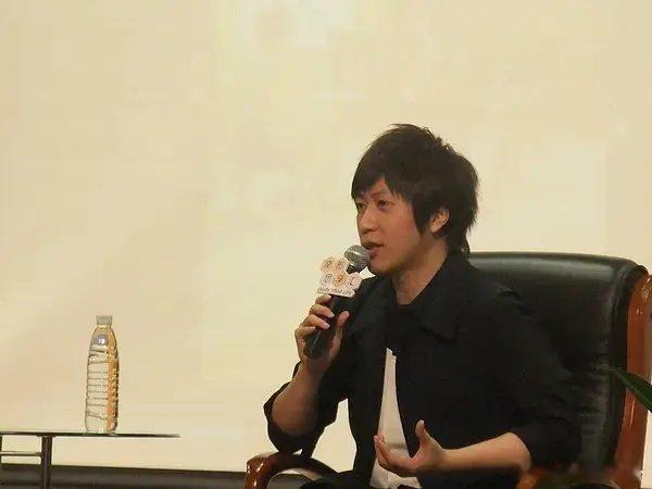 阿信满50减20这个笑容承包了我一整天的好心情 ​​​