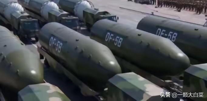 美国现在敢动中国吗？根据俄罗斯专家表示，中国核弹头数量正在猛增，到2030年能打