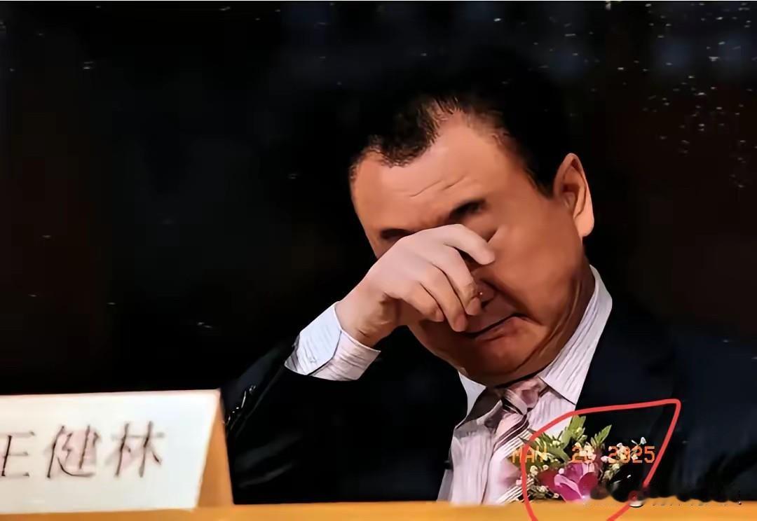 王健林，这波操作太狠了！6年狂甩6000亿债务

他造就了地产圈最震撼的逆袭剧本