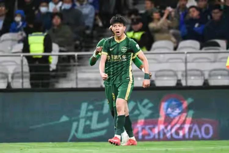 青春少年王玉栋领衔浙江队打上门来，但能击败成都蓉城的，只有蓉城自己的心态。

在