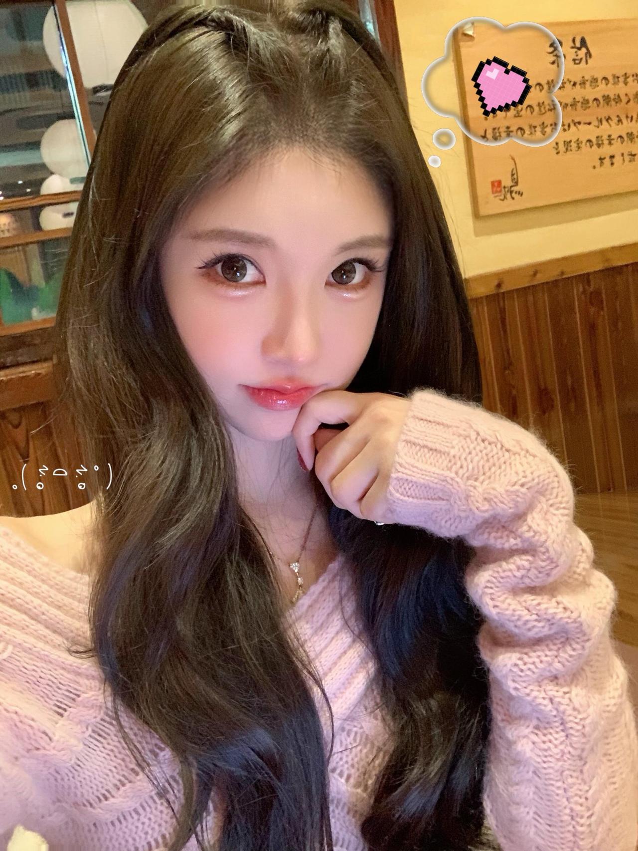 美丽三花猫 古早台偶发型🐈试了下Jiwoo同款梨花内扣卷 不知道成功了没有
这