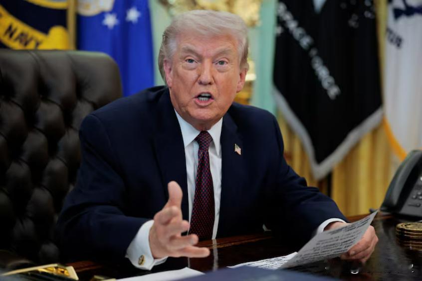 巴铁：美伊“死局”中的唯一公约数

当美伊冲突的“火药桶”即将引爆之际，一个常被