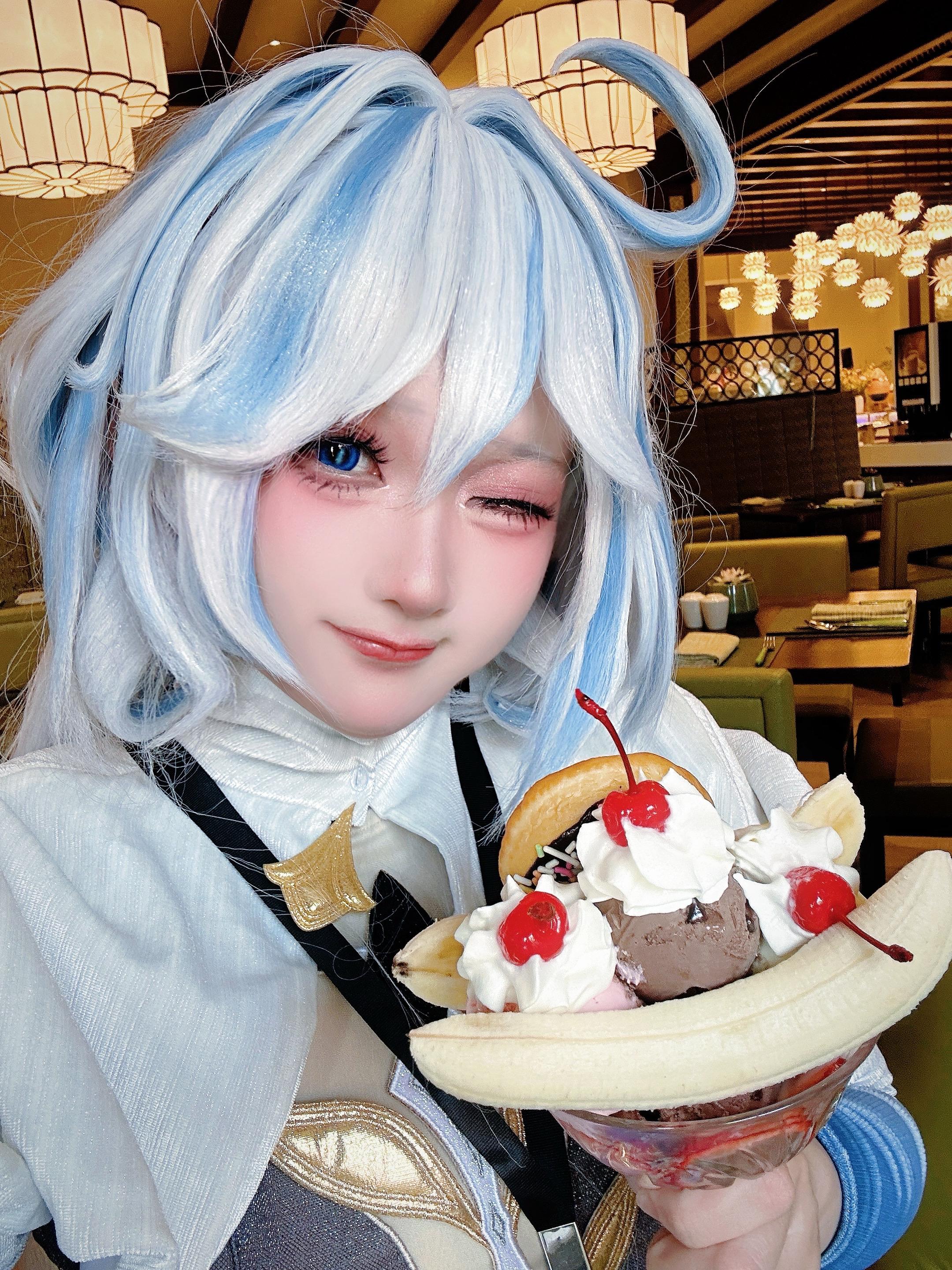 我将永远追随环球的这个香蕉船。