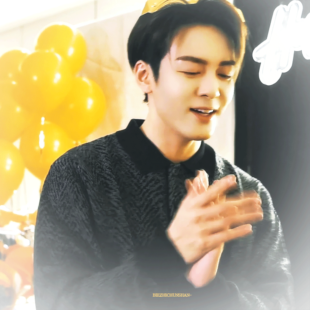 曾舜晞1009生日快乐一切尽意，百事从欢！28岁生日快乐🎂🎉 ​​​