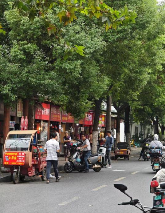 路边摊不是烟火气，这种市井小巷才是真正的烟火气