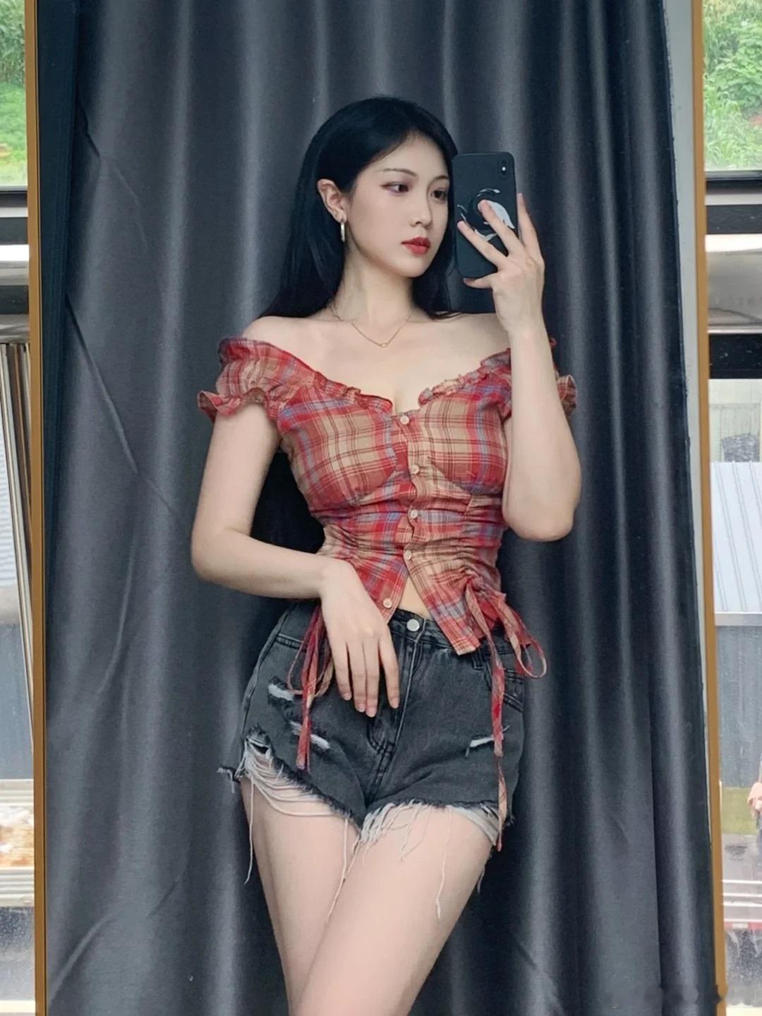 揣着一口袋的开心🍓满载而归☀️#女神# ​​​