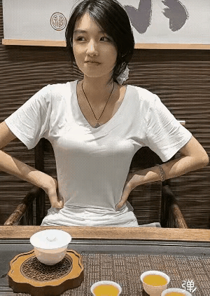 她的眼睛是会说话的