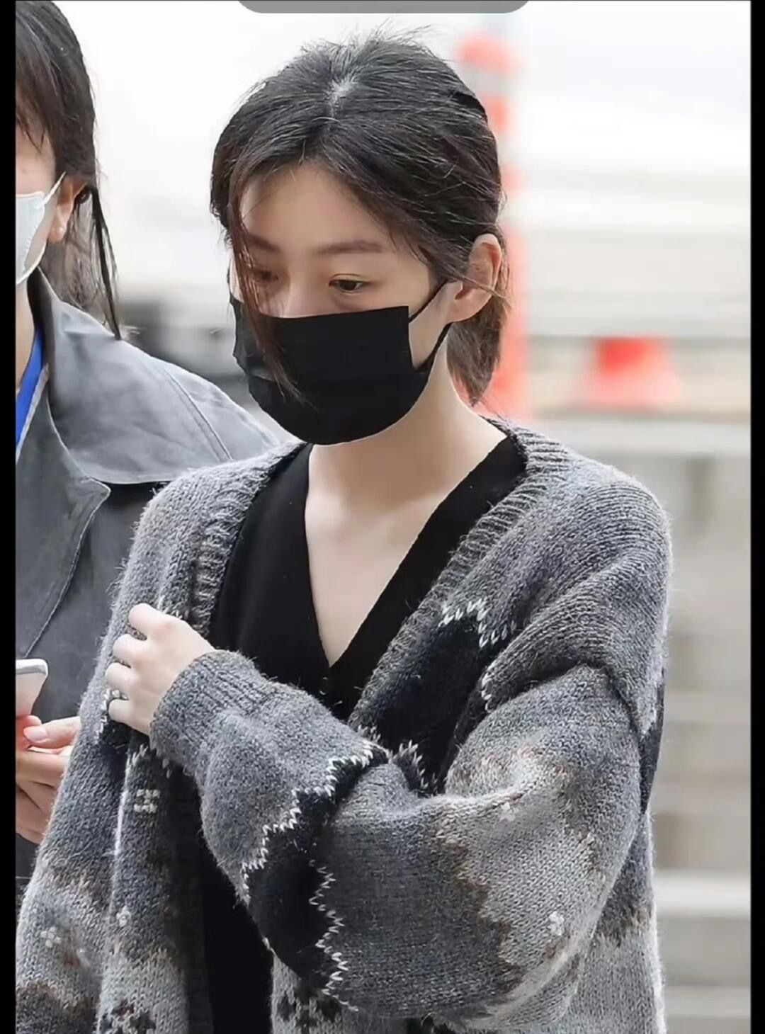 金赛纶生前最后一次露面韩媒再曝金秀贤金赛纶亲密照不敢想这么元气可爱的女孩子会变成