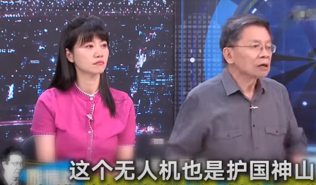 台中市长卢秀燕称台中无人机世界顶尖，遭沈富雄、尹乃菁质疑。
台中市长卢秀燕与美国