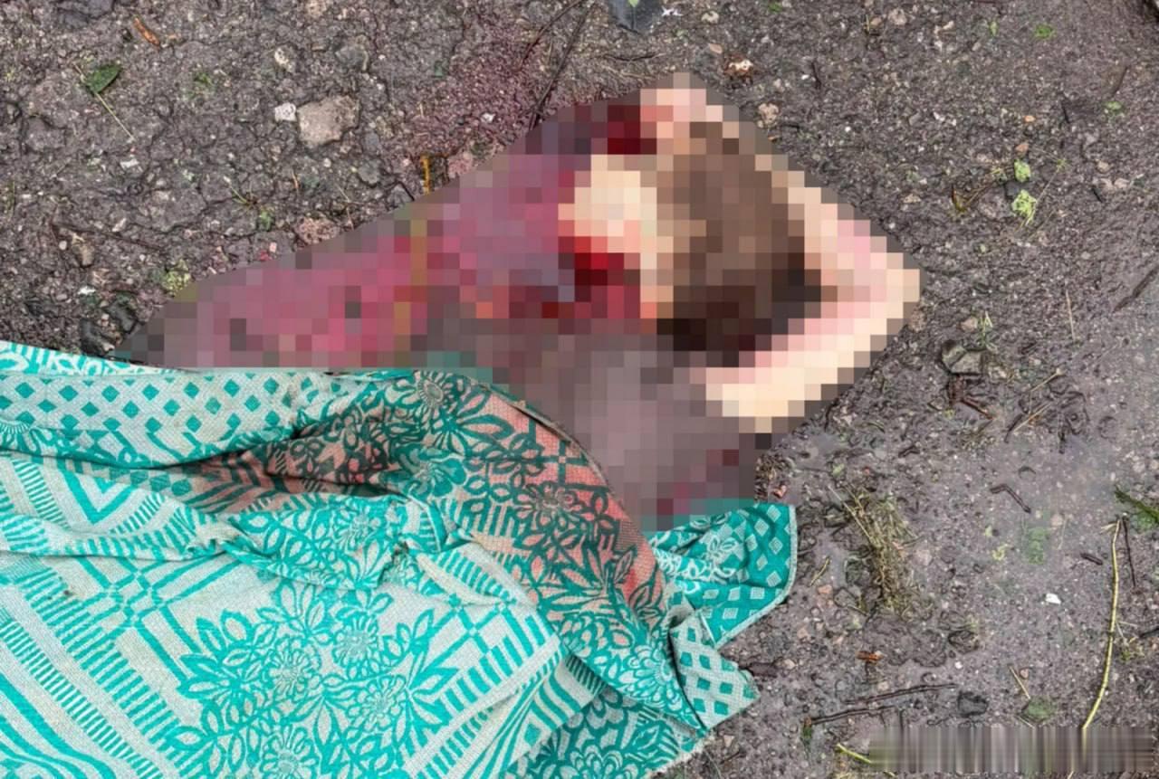 俄罗斯对顿涅茨克克拉马托尔斯克民宅发动袭击，致4人死亡，其中有一名是14岁的儿童