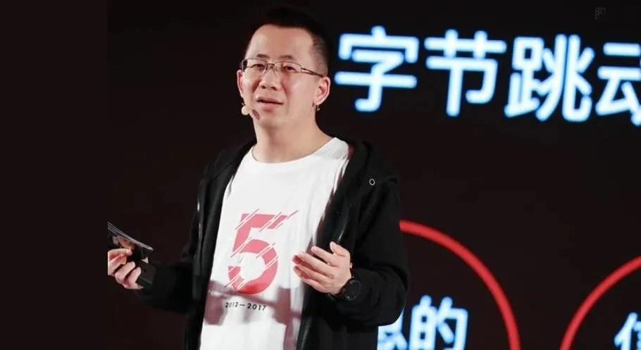 字节跳动是怎么短短数年就能单挑所有互联网巨头的？

以前总觉得bat三座大山绕不