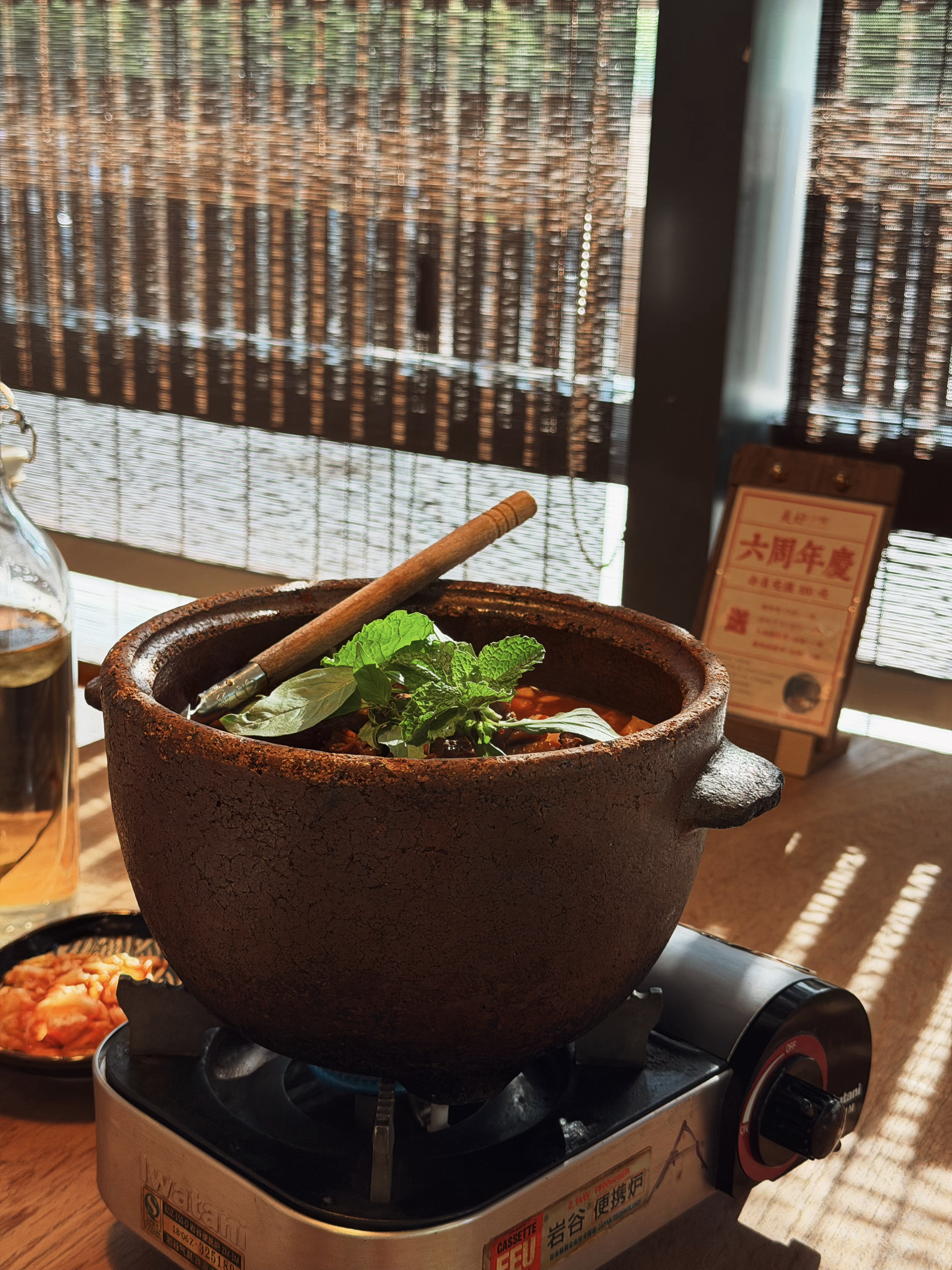 晚餐，味道不错  能吃下午茶的环境里，把正餐给吃了，蛮好。 