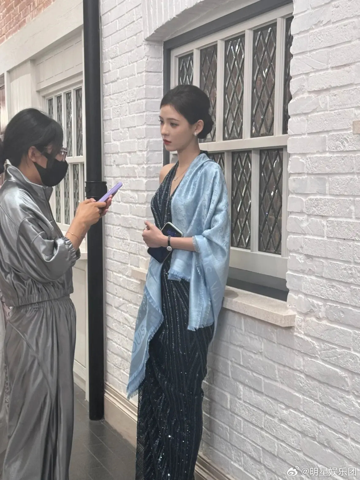 在镜头背后，她们以最真实的姿态绽放，每一个细节都让人惊艳。女星生图 是她们最美的
