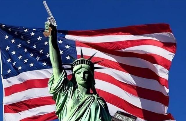 一位美籍华人终于说了实话，他表示：“之所以很多小国，宁愿得罪中国，也不愿意得罪美