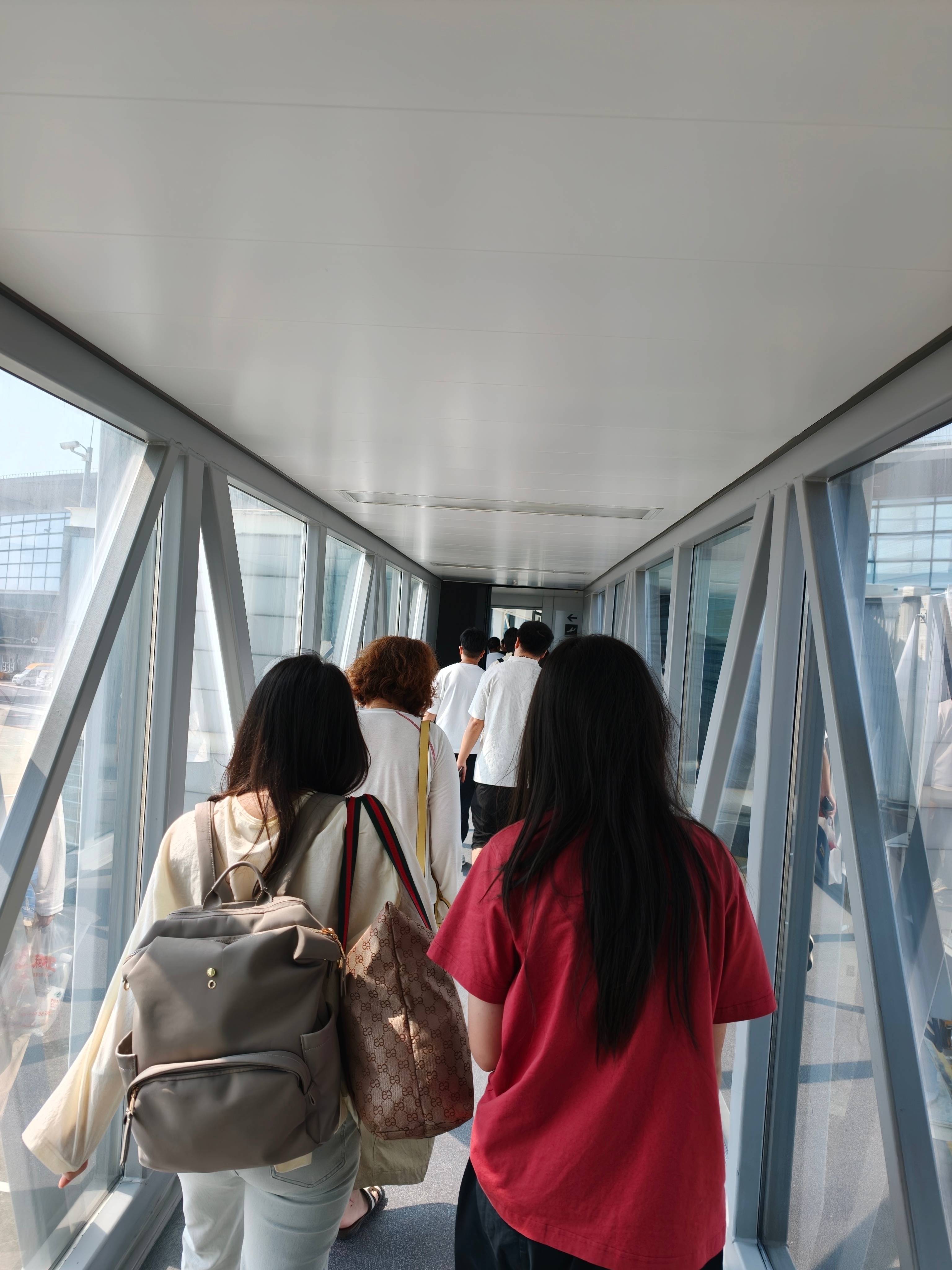昨天10.30宁波出发今天8.30到宁波了 宁波·宁波栎社国际机场