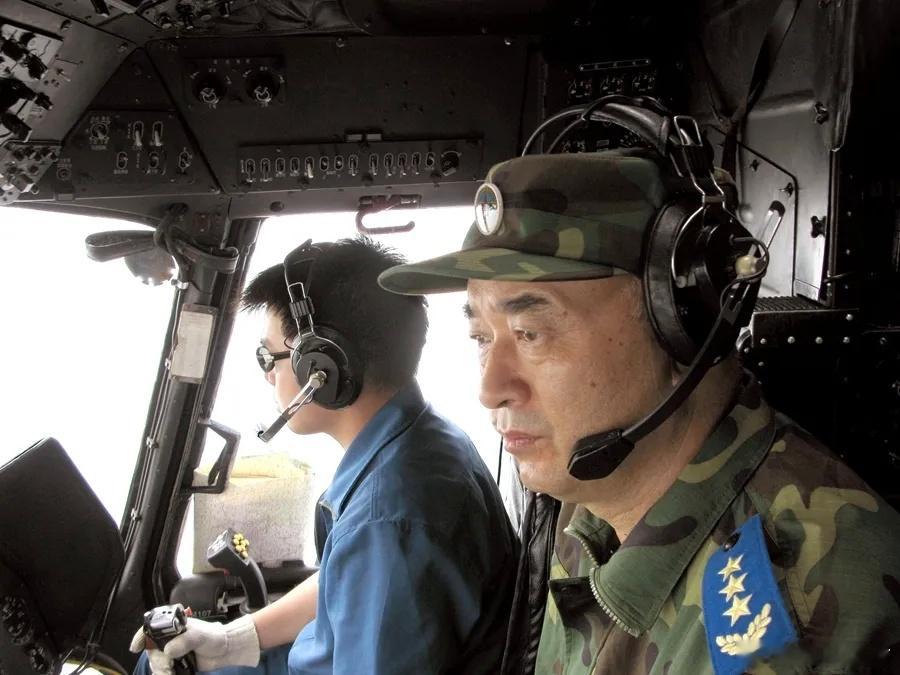 虎啸长空忆良将——追忆许其亮老首长！ 惊闻军委许其亮副主席因病溘然长逝。连日来，