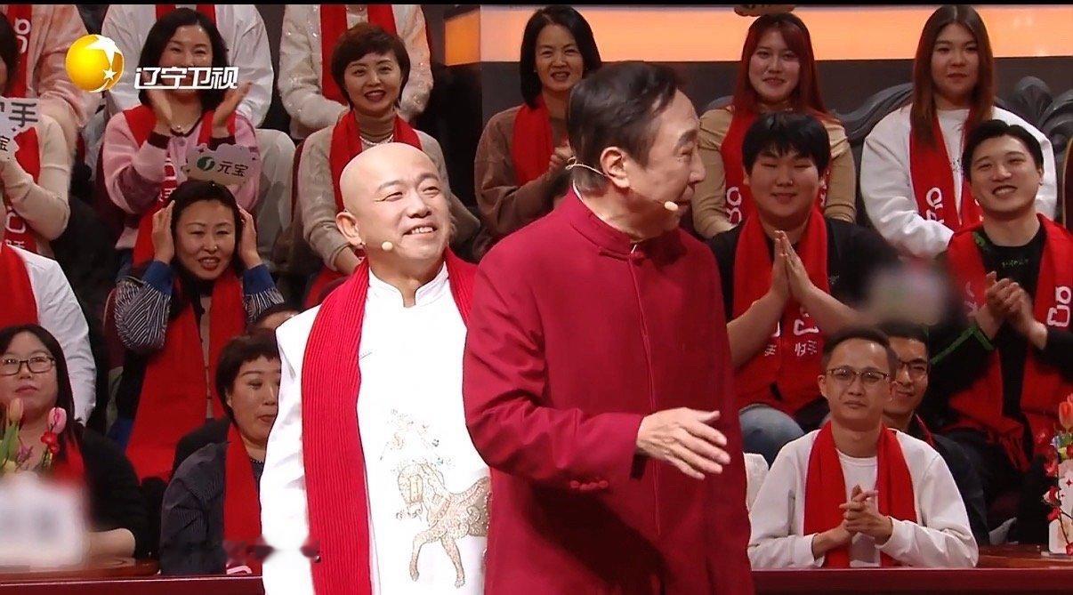 冯巩我想死你们了准时上线熟悉的节奏，新鲜的包袱！“我想死你们了”冯巩老师一开口熟