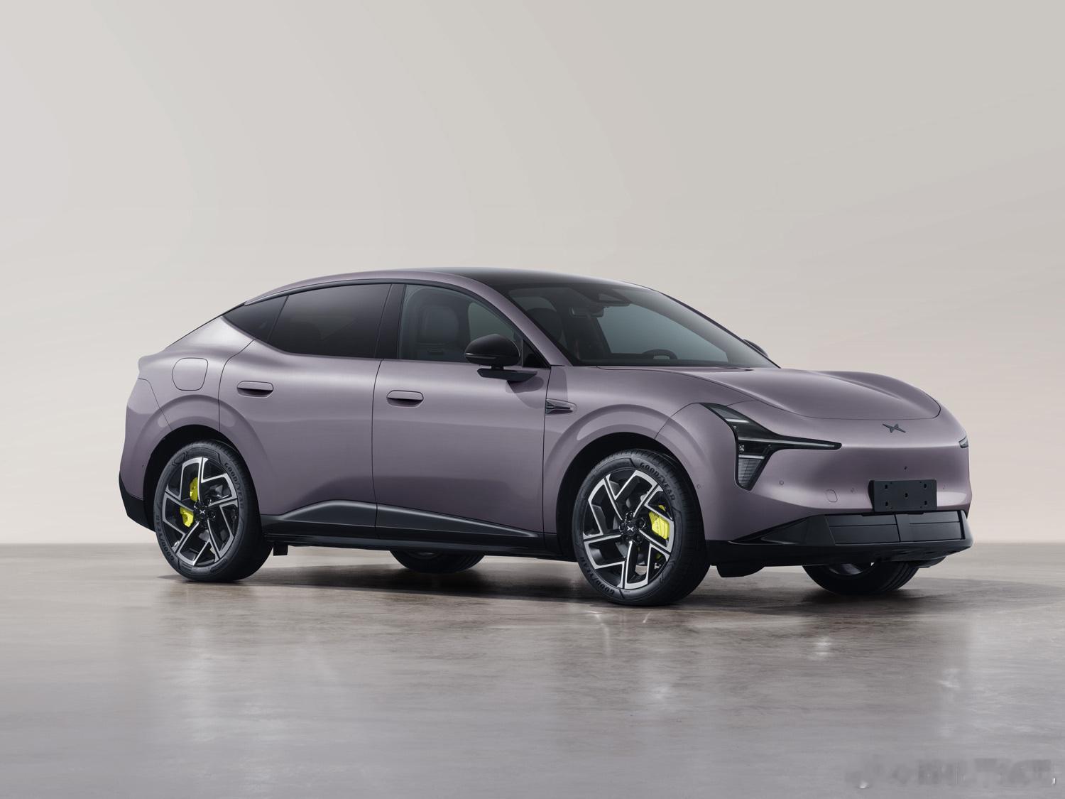 小鹏Mona L03可以啊，造型很好看尺寸4650*1920*1600mm，轴距