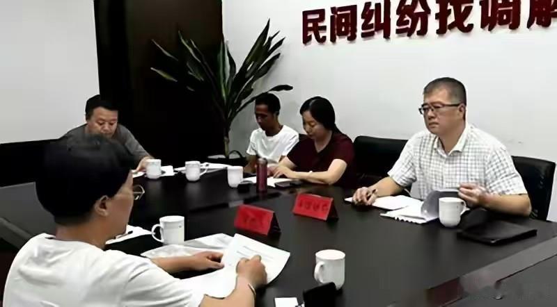 信访工作是党和政府联系群众的桥梁纽带，是倾听民声、化解民忧、凝聚民心的重要窗口。