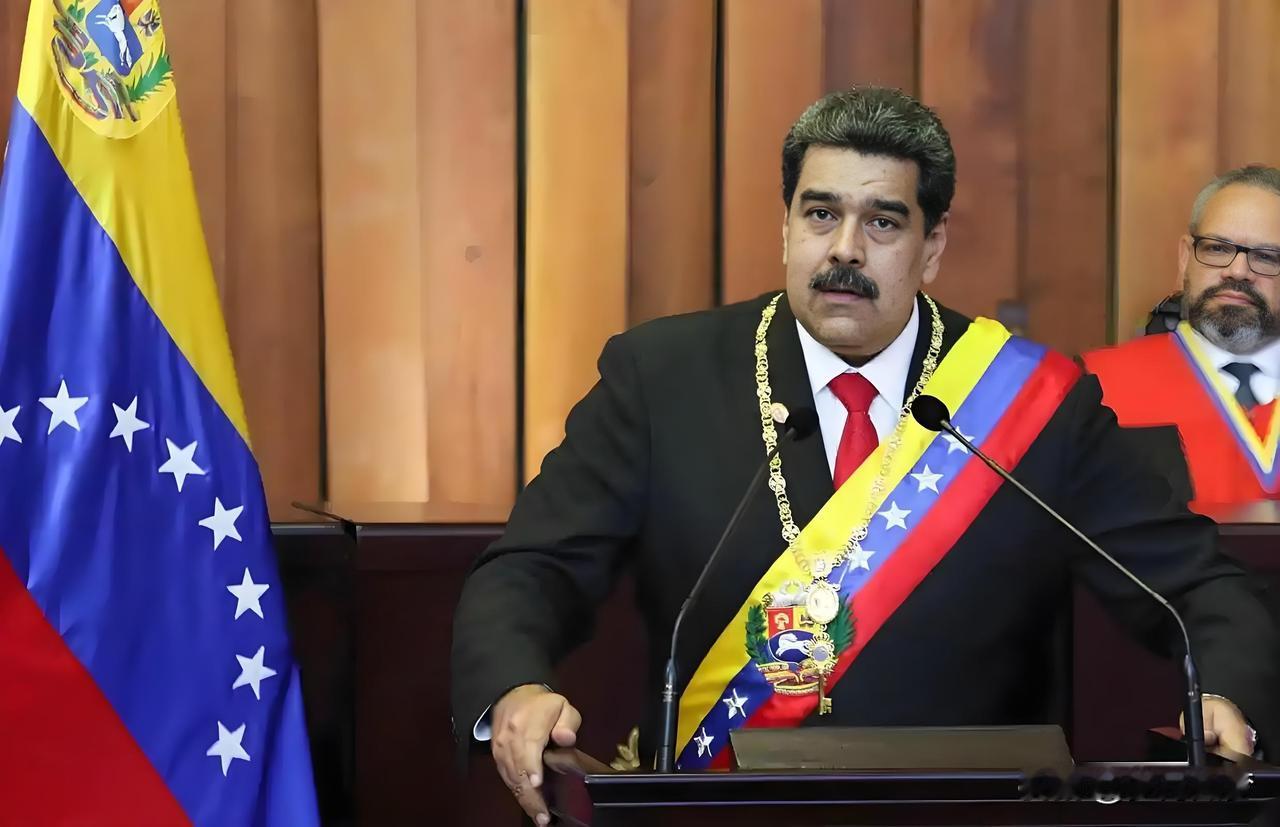 1️⃣ 政治格局面临重组

马杜罗被捕后，委内瑞拉出现了权力真空。临时总统罗德里