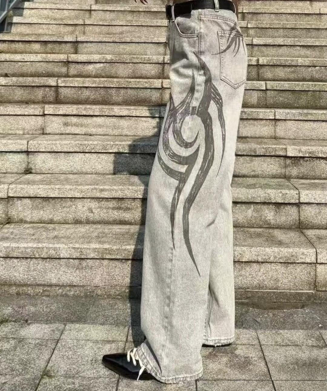 女生如何穿搭看起来时尚更有品味呢