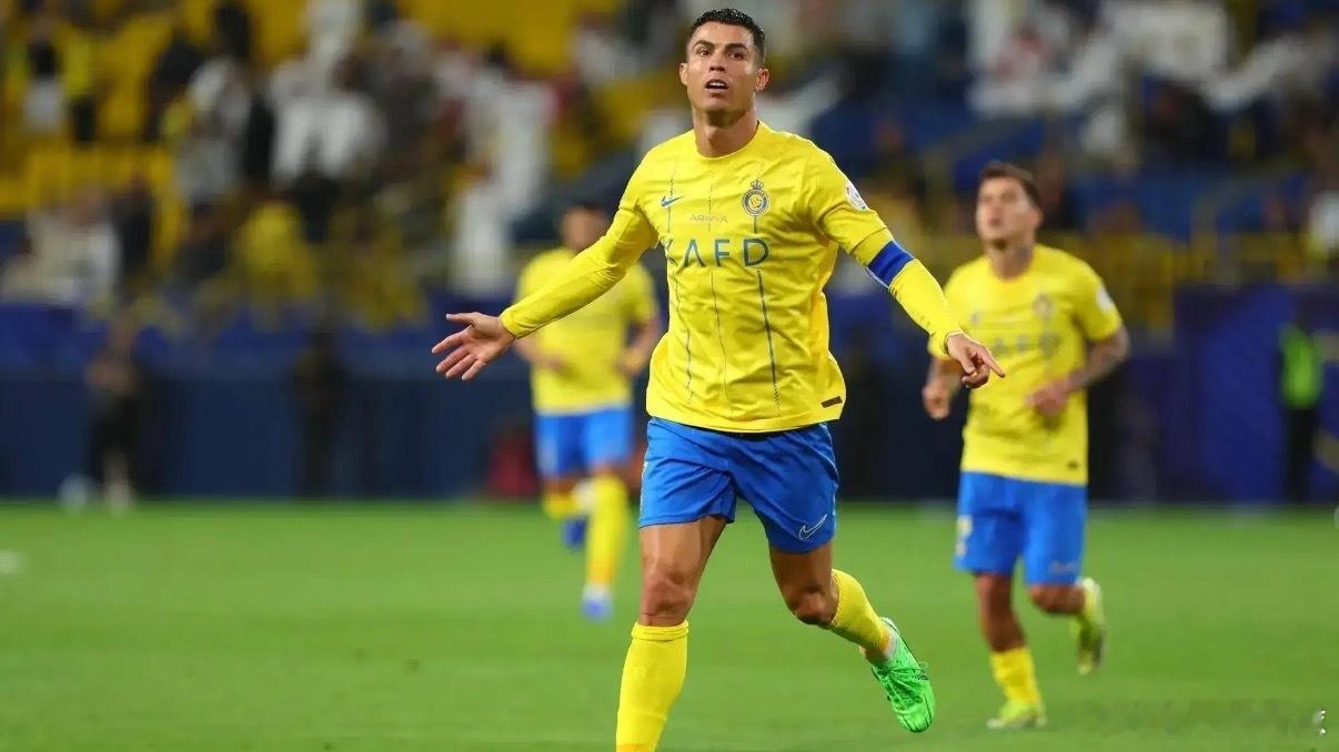 今日足球预测⚽个人预测，精准方向放在主页置顶🔝赛事：沙职004球队：拉斯永恒V